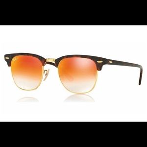Unisex red mirrored ray bans